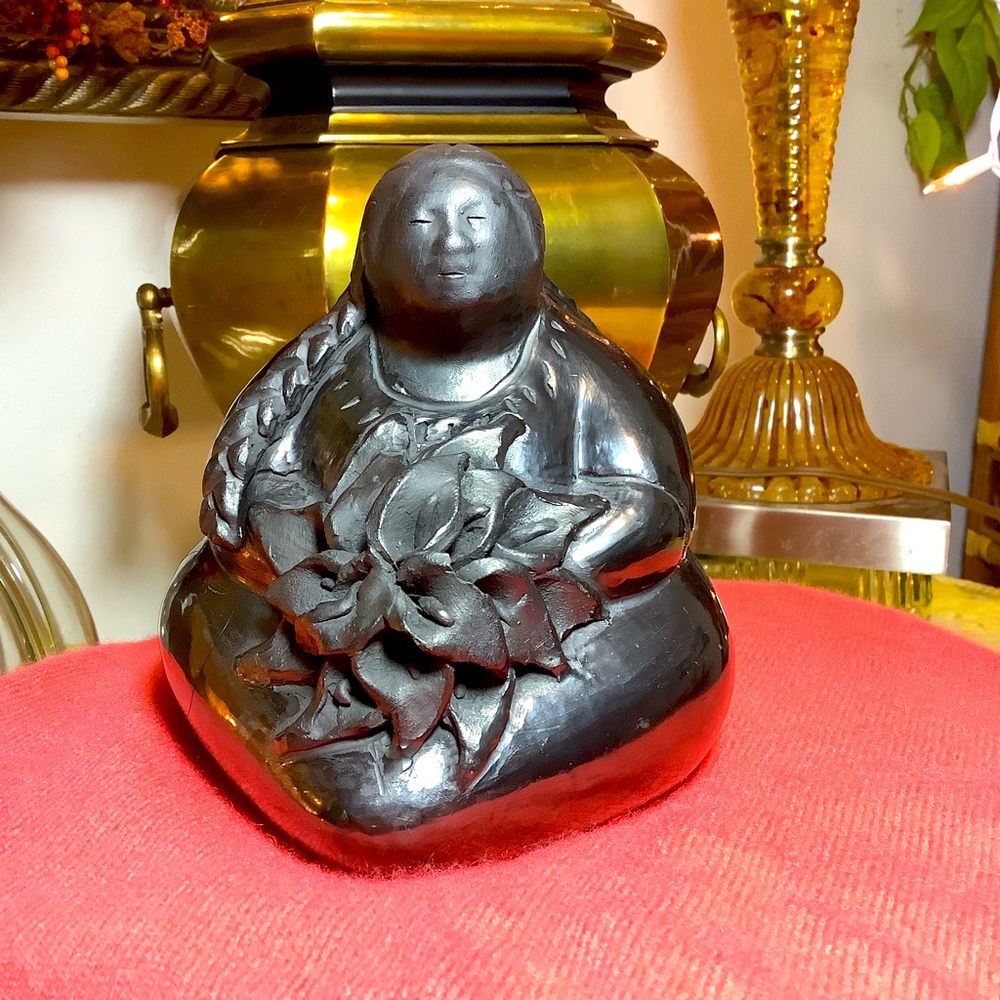 Dona Rosa Barro Negro Oaxaca Mexico Vintage Sculpture